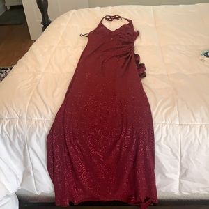 Absolutely beautiful dress